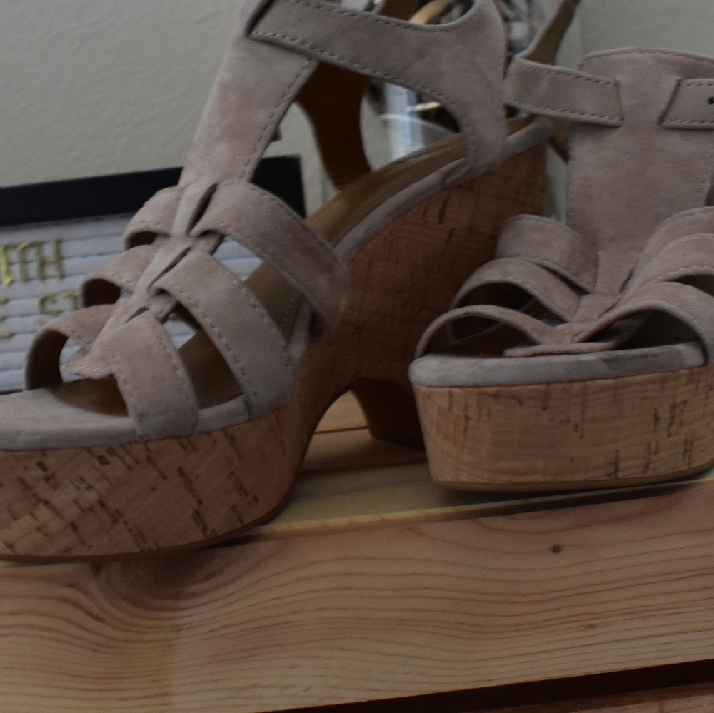 Coach wedge heel sandal